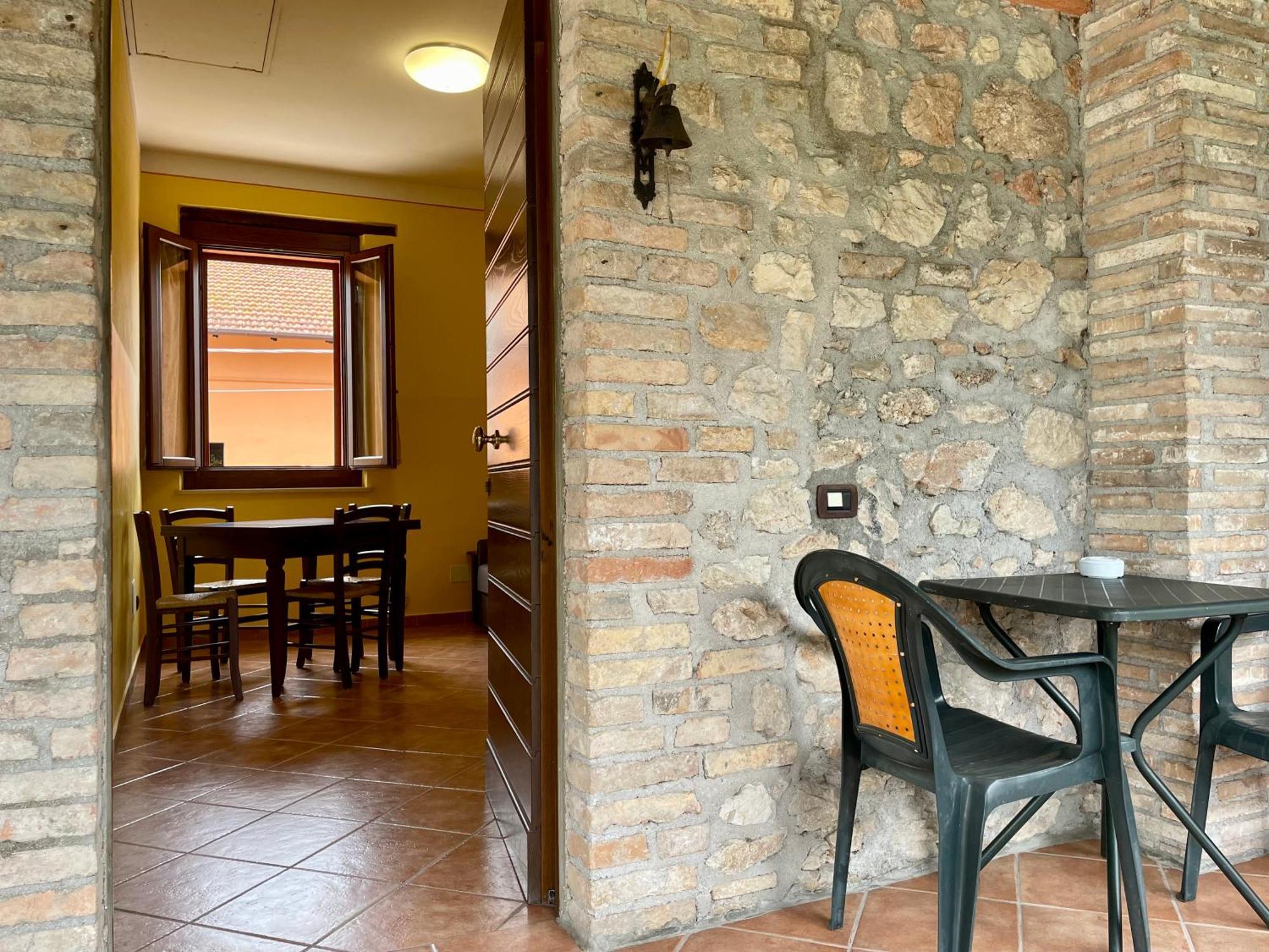 Locanda Settecamini Кампелло-суль-Клитунно Экстерьер фото